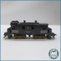 Roundhouse M.W. 371 Maintenance of Way Track Cleaner Locomotive HO Scale !!!