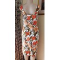 Beauriful flower dress with ruched middle
