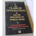 THE CLASH OF CIVILIZATIONS AND THE REMAKING OF THE WORLD ORDER - SAMUEL P HUNTINGTON ( weight 0,30 k