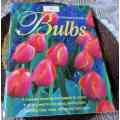 A GROWERS GUIDE  TO BULBS - MARGARET HANKS - WOOLWORTHS