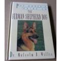 THE GERMAN SHEPHERD DOG - PET OWNER`S GUIDE TO - Dr MALCOLM B WILLIS