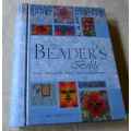 THE BEADER`S BIBLE - OVER 300 CHARTS FOR BEADWEAVERS - CLAIRE CROUCHLEY
