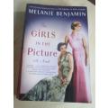 THE GIRLS IN THE PICTURE - MELANIE BENJAMIN