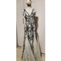 BLACK AND WHITE PROM EVENING DRESS MATRIC DRESS PARTY DRESS BEAUTIFULLY EMBROIDERED