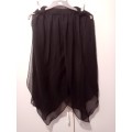 Black assymmetrical skirt 34-36