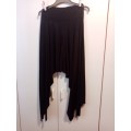 Black assymmetrical printed skirt 28