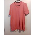 Pink v-neck t-shirt L