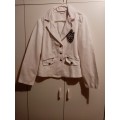 White gorgeous jacket XL