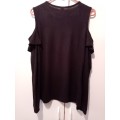 Black open shoulder long sleeved knit top L