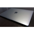 Apple MacBook Pro 15 Inches Retina[Touchbar]. QuadCore i7. 16gb Ram, 256gb SSD. Touch ID. Nvidia GPU