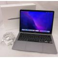 MACBOOK AIR 13 INCH M1 CHIP 8GB RAM 256GB SSD MINT AS NEW LOW CYCLE COUNT