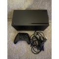 X BOX ONE  SERIES X 1TB SSD 1 CONTROLLER MINT AS NEW CONDITION