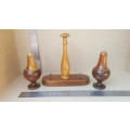 Vintage! Wooden Salt And Pepper Shaker Set With Stand