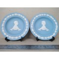 Vintage! Charles And Diana Royal Wedding - 1981 - Pair Of Wedgwood Blue Jasperware Plates (w/stands)