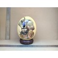 Africana! - Hand Made - Decoupage Ostrich Egg - Big Five (Signed) - With Wooden Stand
