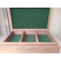Vintage! Wooden Jewelry Box With Felt Inlay