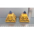 Vintage! - Hand Painted - Signed - Ceramic - Pyramid - Salt And Pepper Shakers