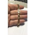 9K  - 9 carat solid Gold - Gents  square link  22 cm. long Bracelet