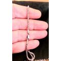18kt    18 carat  White  Gold - rounded square  link  ---- cm 45  necklace  ---2.5 mm wide