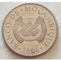 2006 - 2 METICAIS - MOCAMBIQUE - MOZAMBIQUE - COELACANTH FISH - (Nickel Plated Steel)