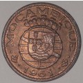 1961 - 20 CENTAVOS COIN - MOZAMBIQUE - (Bronze)