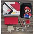 Nintendo 3DS XL Black and Red - Complete
