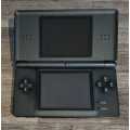 Nintendo DS Lite + Charger
