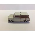 Dinky Toys 197 Morris Mini Traveller - Repainted