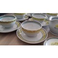 Arabia Finland porcelain 19 piece tea set