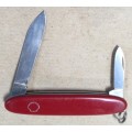 Shell badge on Victorinox two blade knife