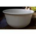 G E Milk Glass vintage large mixing bowl app. D 24 x H 12 cms
