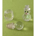Crystal Stopper, Snowman app. 6 cms tall and signed paper weight