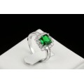 Emerald Green Crystal Gem 18K White Gold Plated Wedding Ring