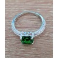 Eve Lurent Green Crystal Sapphire Gem Ring