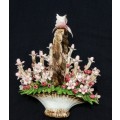 VINTAGE Porcelain Capodimonte Made in Italy Flower Arrangement. Chip 2 places
