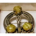 Vintage Miracle Britain Green Connemara Marble Penannular Pin Brooch 4.5 cm x 3 cm