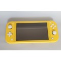 Nintendo Switch lite + Protective casing and Game installed