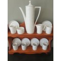 Portmeirion "Totem" 16 piece, Stoke on Trent, Porcelain Coffee set. Made in England!!