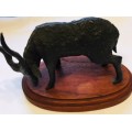 SMALL BRONZE BULL/OX  DESK TOP SIZE SUITABLE FOR EXECUTIVE DESK  /STUDY/MANTLEPIECE