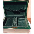 VINTAGE DARK GREEN JEWELRY/MUSIC BOX, GENUINE LEATHER WITH GILT EMBOSSED DETAIL, MADE IN ITALY