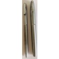 SHEAFFER SILVER FOUNTAIN PEN AND BALLPOINT PEN IN ORIGINAL BOX IN EXCELLENT CONDITION