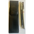 ROTRING 400 FOUNTAIN PEN AND ROTRING 600 MECHANICAL PENCIL IN BLACK LEATHER ROTRING CASE