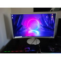 32" Samsung Curved Monitor