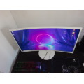 32" Samsung Curved Monitor