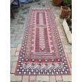 DYNAMITE HAND MADE ORIENTAL PERSIAN STYLED SUMAK (TAPESTRY STYLE) RUG, CARPET