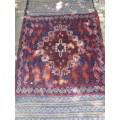 LOVELY HAND KNOTTED WOVEN ORIENTAL / PERSIAN RUG GEOMETRIC FLORAL  149CM BY 87 CM NO 2