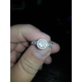 Beautiful Diamond Ring 10kt White Gold Natural Diamonds 0.375Ct
