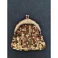VINTAGE SMALL GOLD COLOR METAL CHAIN MESH COIN PURSE
