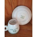 Criterion hotel south africa collectible pair of procelain cup and saucer duo