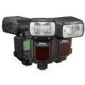 Nikon SB-910 Speedlight Flash for Nikon DSLR Cameras